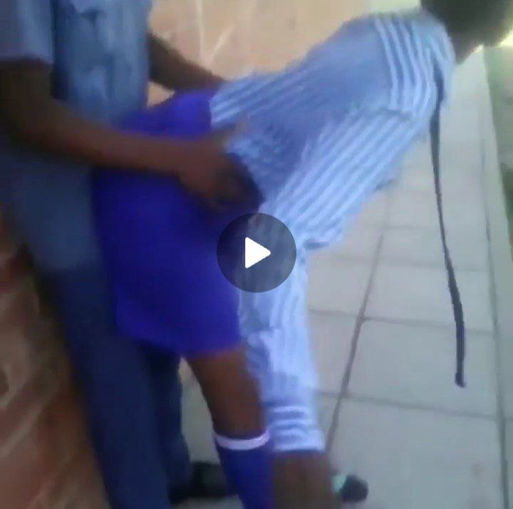 Two New High School Student Fuck In Break time